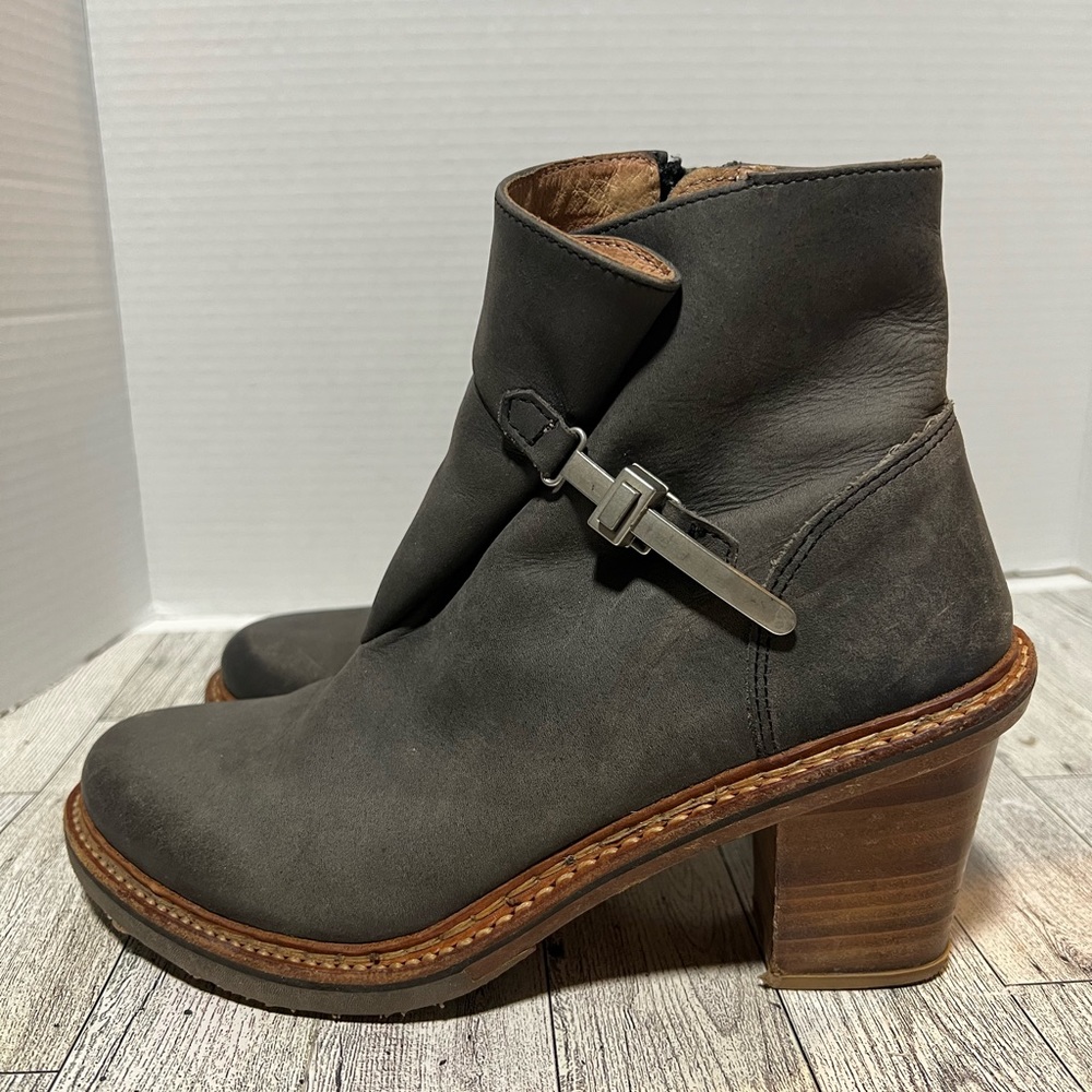 Neosens Ankle Boots heeled leather Spain size 38-7